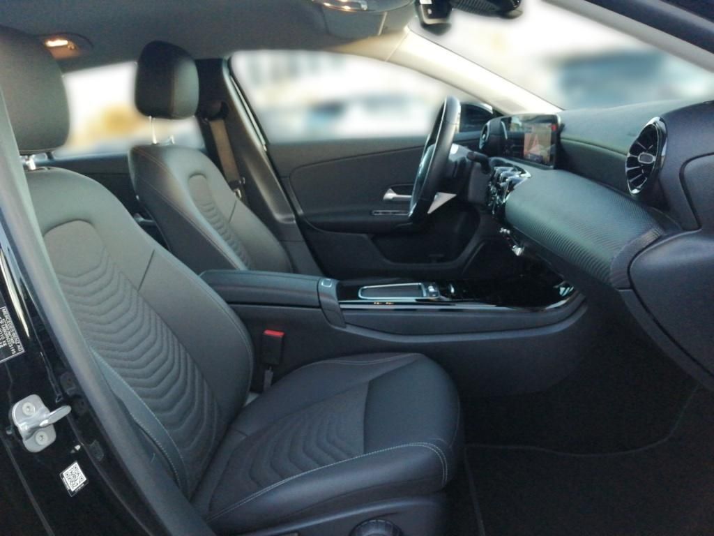 Mercedes-Benz A 180 2023