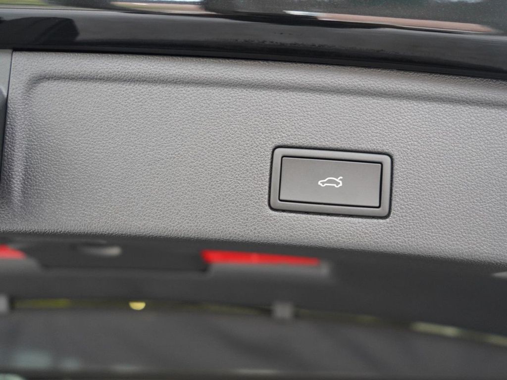 Volkswagen Touareg 2025