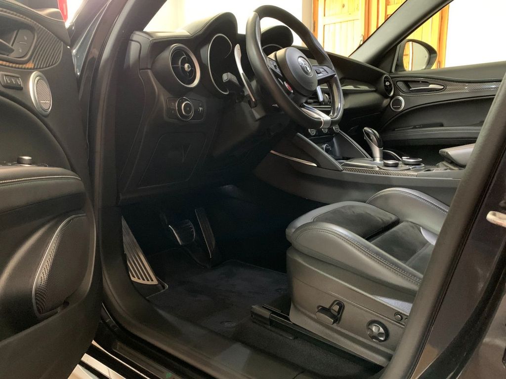 Alfa Romeo Stelvio 2020