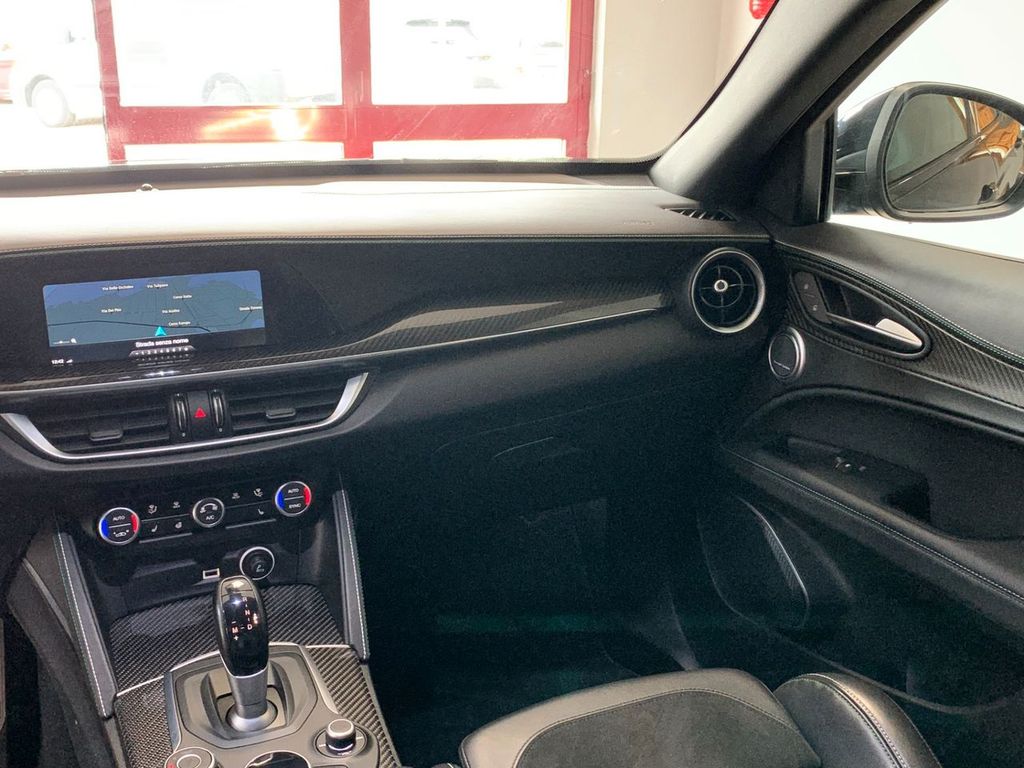 Alfa Romeo Stelvio 2020