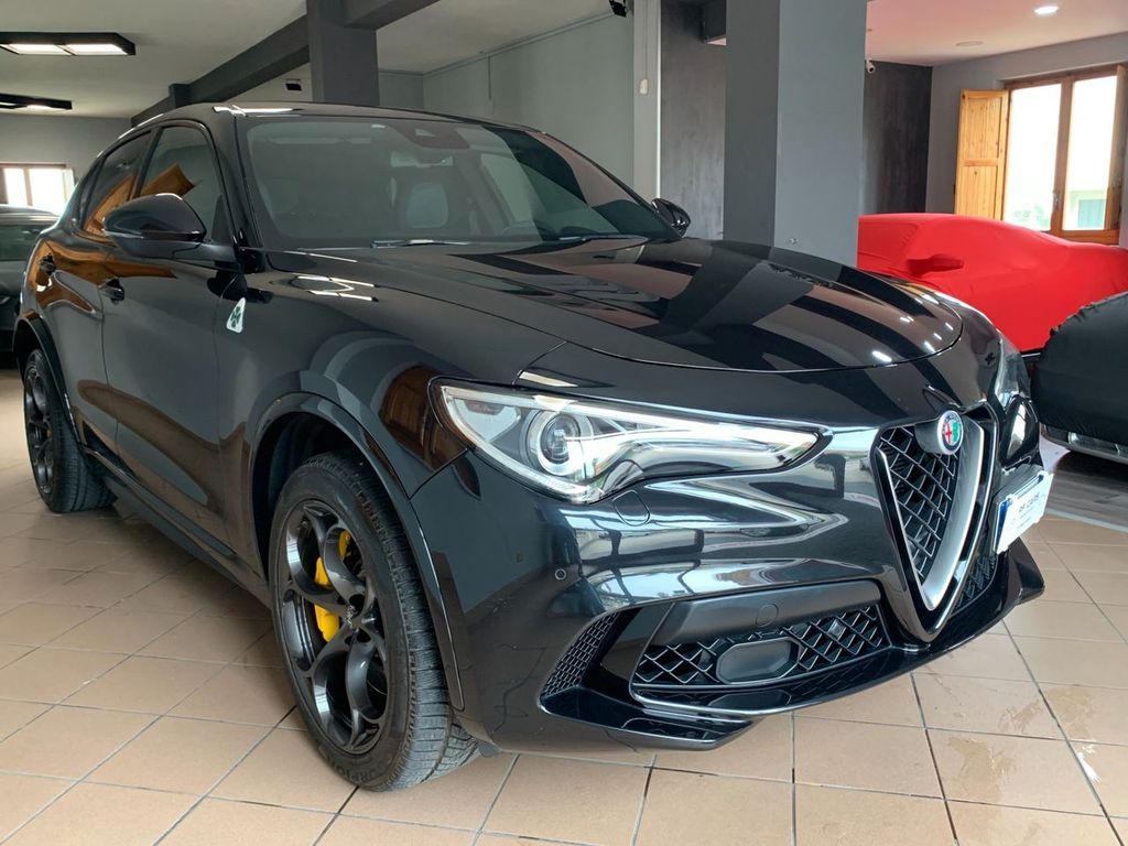 Alfa Romeo Stelvio 2020