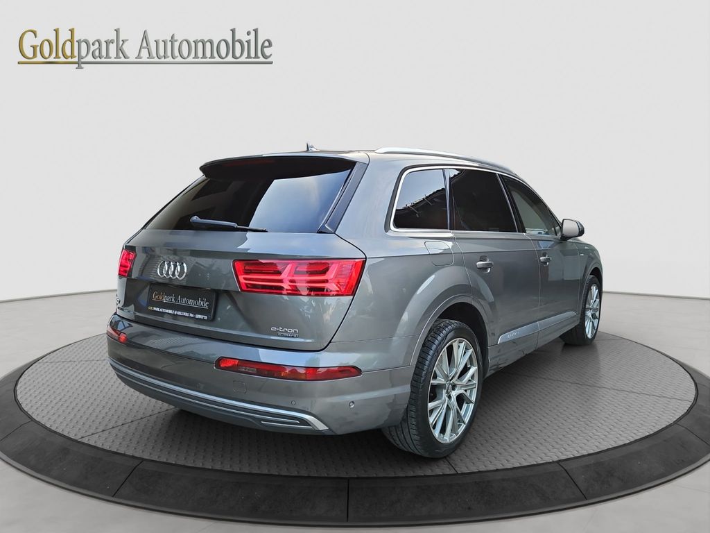 Audi Q7 2016