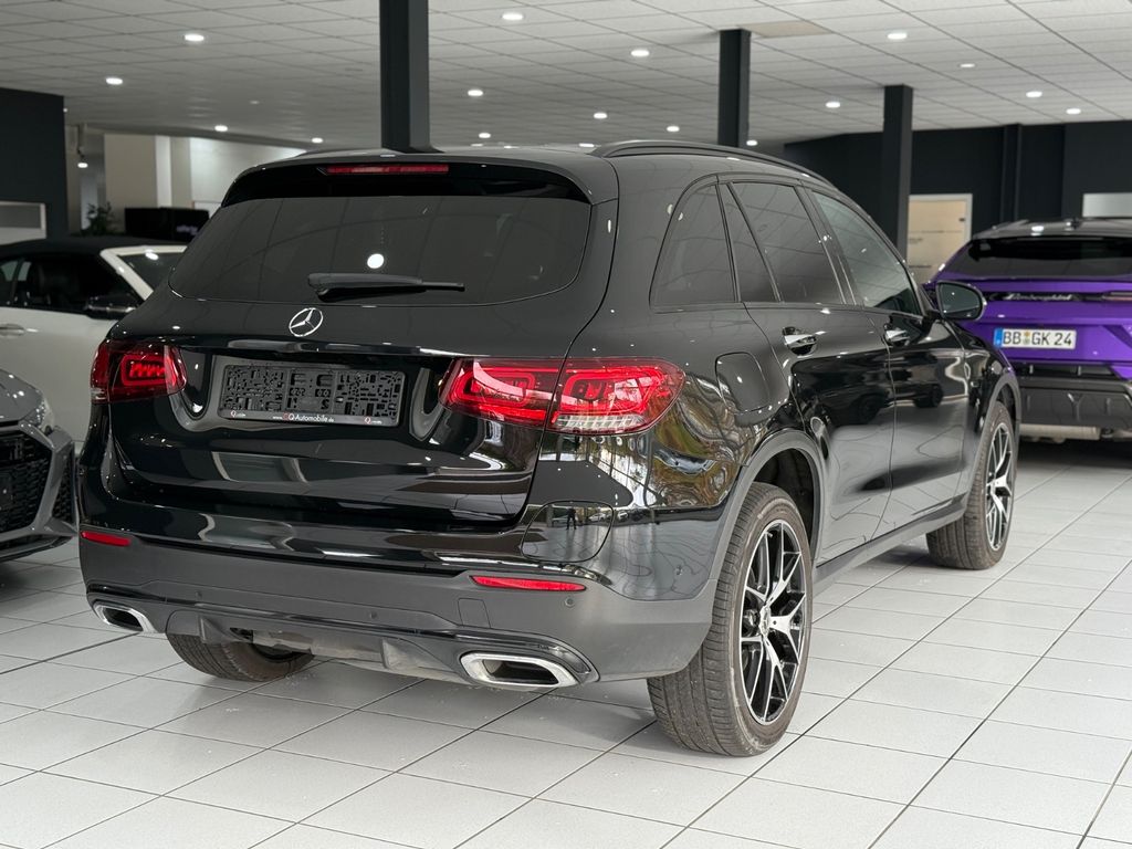 Mercedes-Benz GLC 300 2021