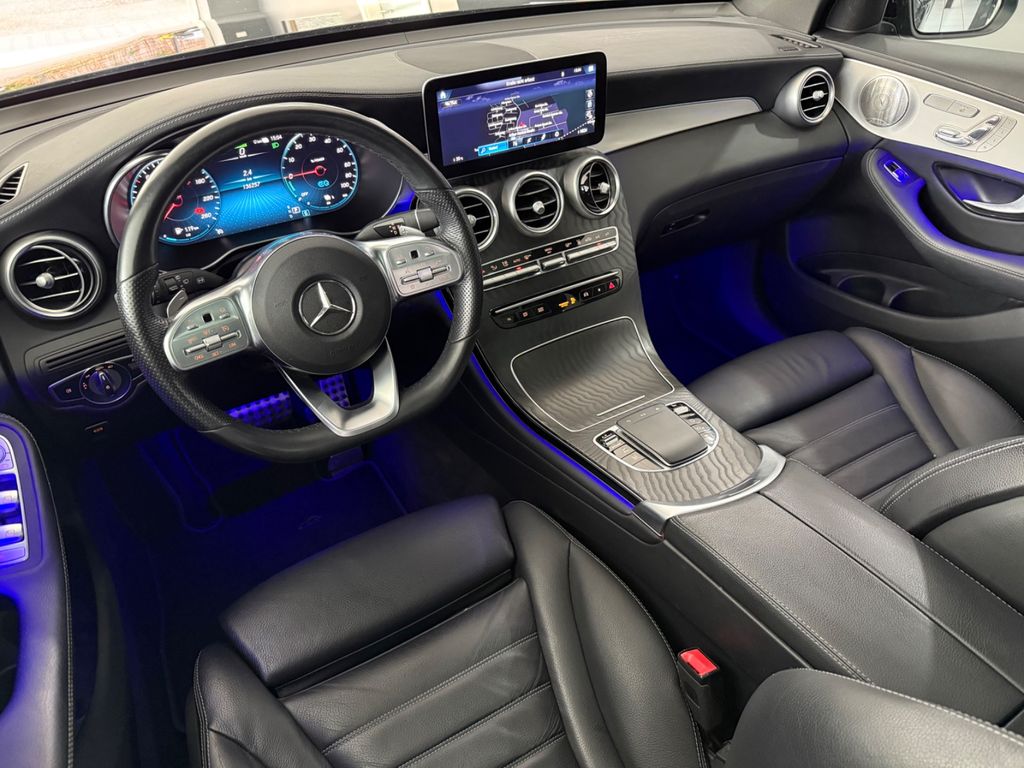 Mercedes-Benz GLC 300 2021