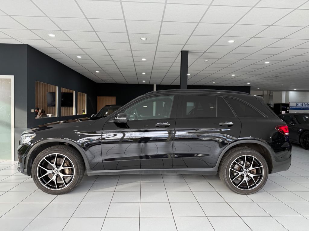 Mercedes-Benz GLC 300 2021