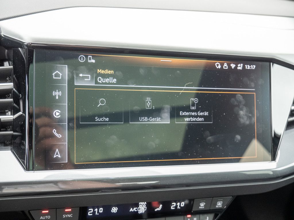 Audi Q4 e-tron 2024