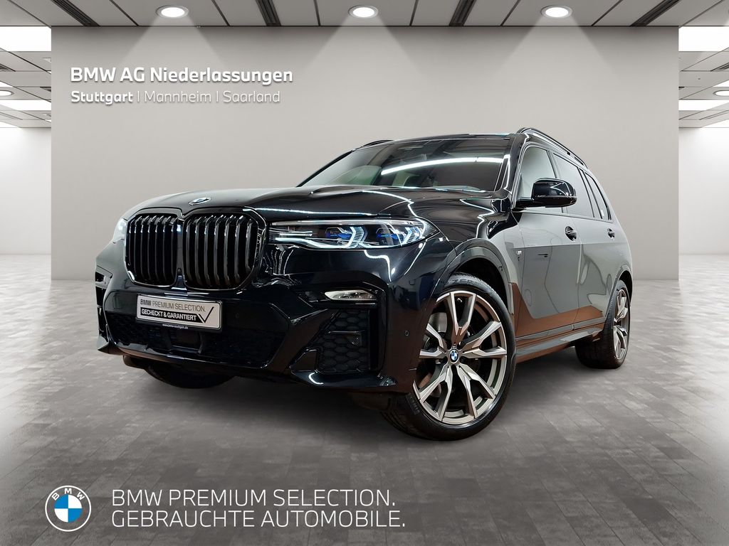BMW X7 M50 2021