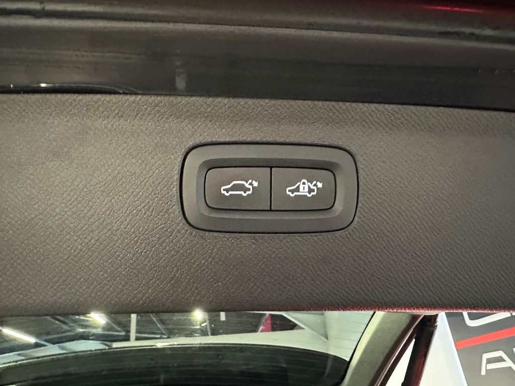 Volvo XC90 2021
