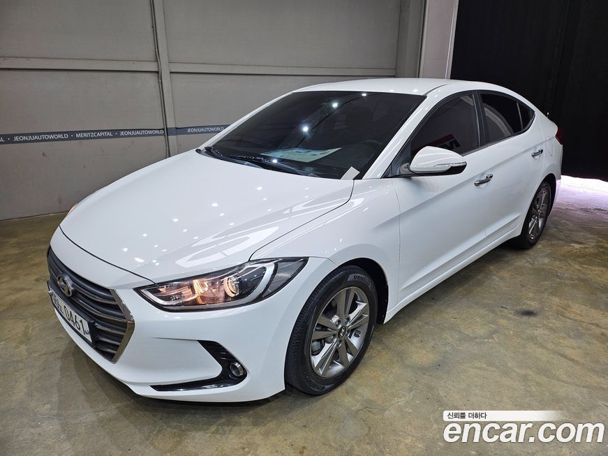 Hyundai AVANTE 2016