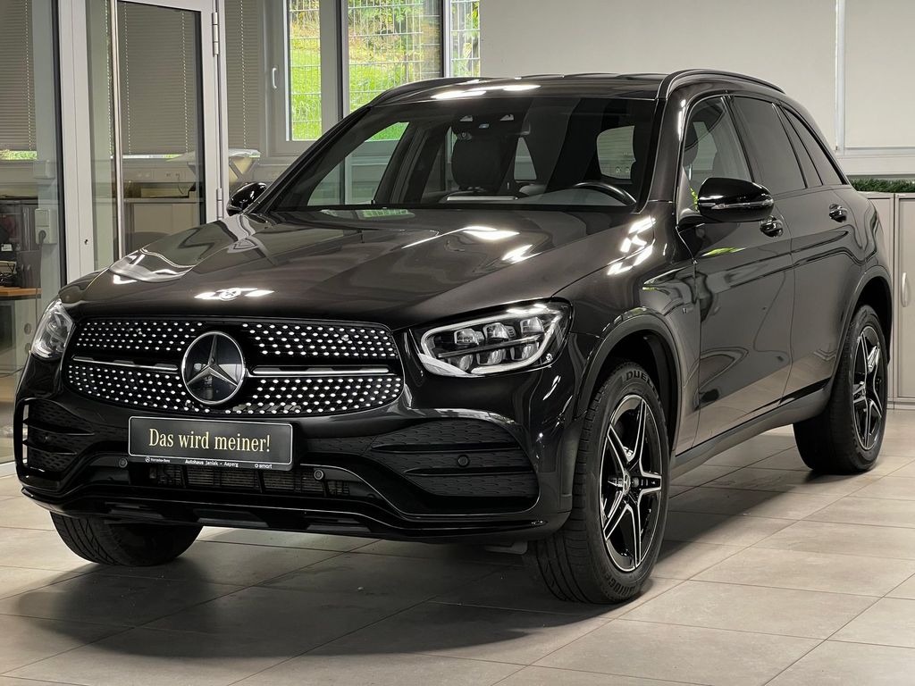 Mercedes-Benz GLC 300 2021