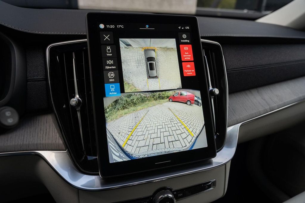 Volvo XC90 2025