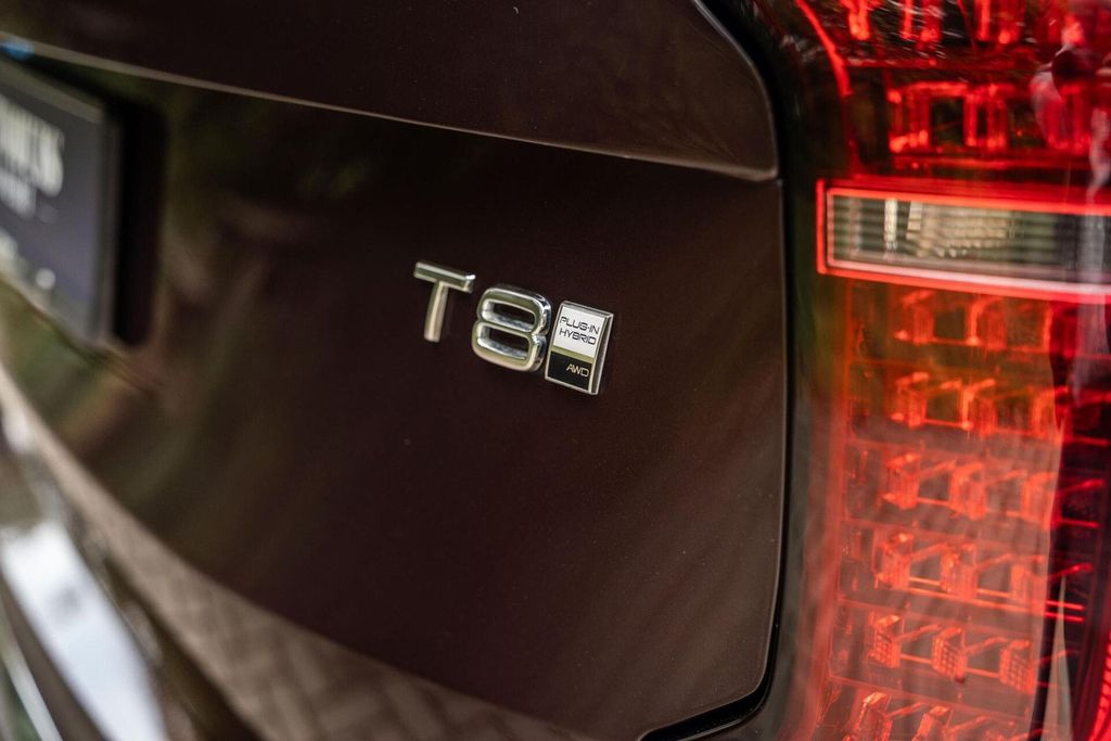 Volvo XC90 2025