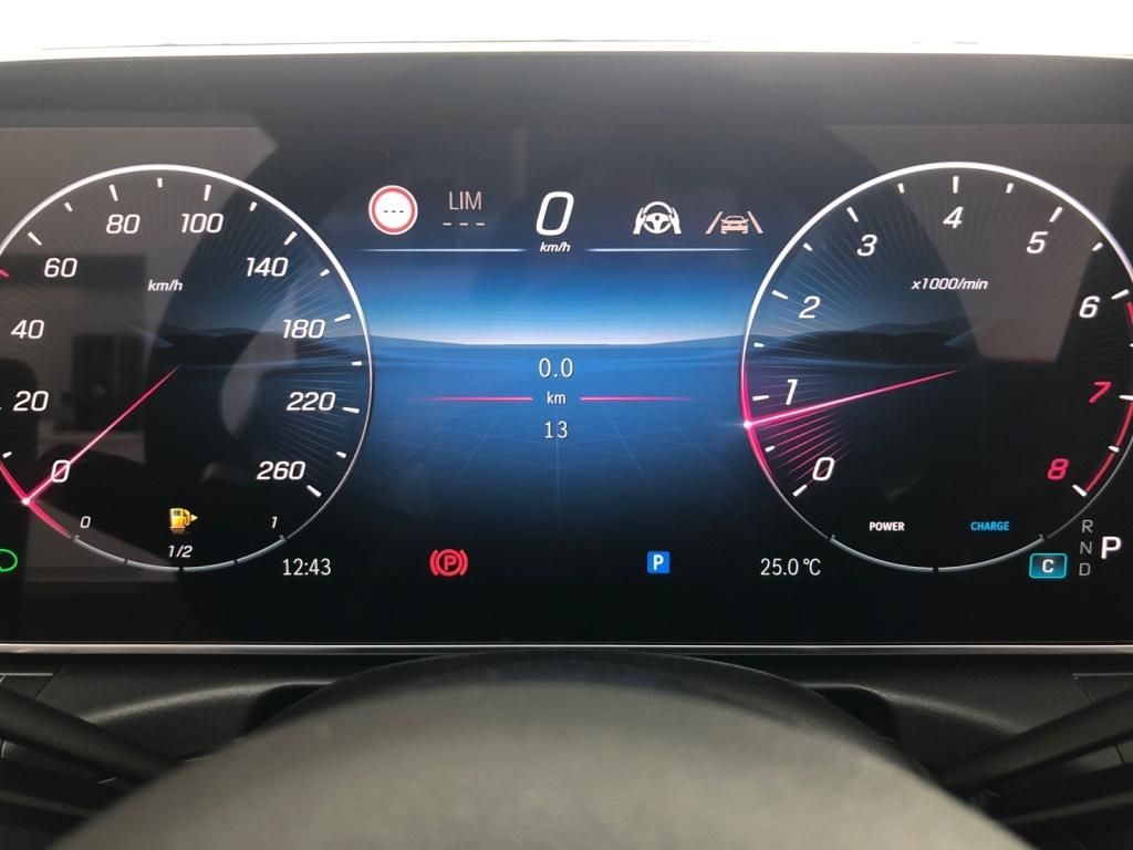 Mercedes-Benz CLE 300 2025