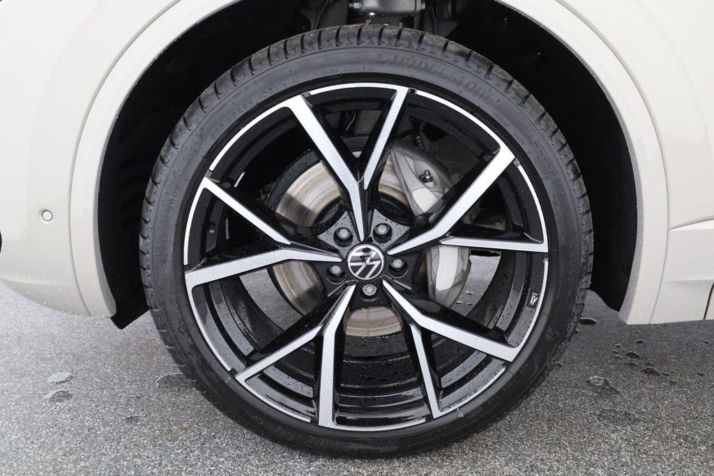 Volkswagen Touareg 2024