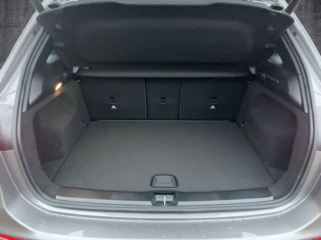 Mercedes-Benz B 200 2024