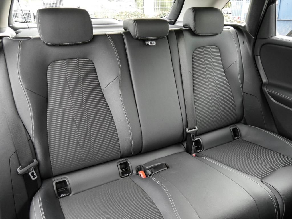 Mercedes-Benz B 250 2022