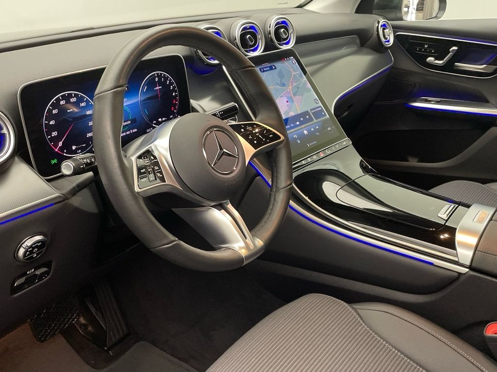 Mercedes-Benz GLC 300 2025