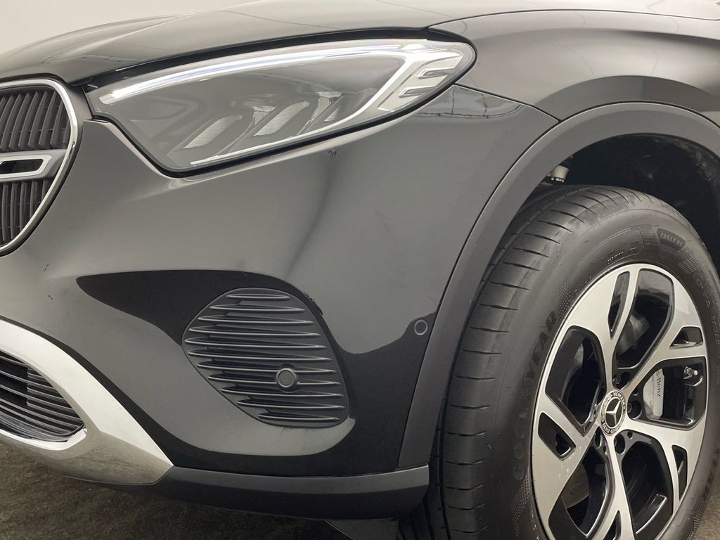 Mercedes-Benz GLC 300 2025