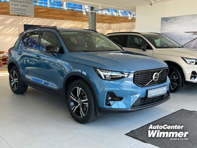 Volvo XC40 2025