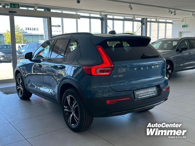 Volvo XC40 2025
