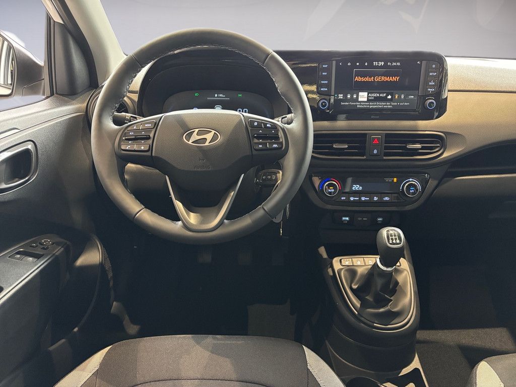 Hyundai i10 2025