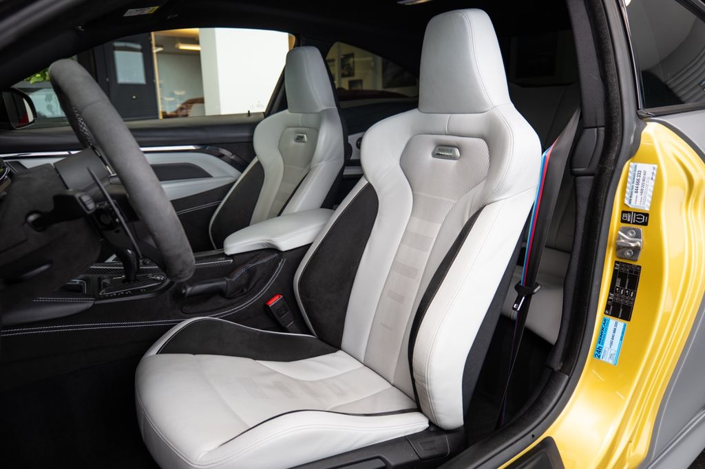 BMW M4 2014