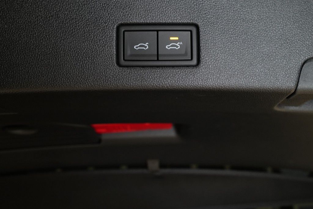 Volkswagen Touareg 2025