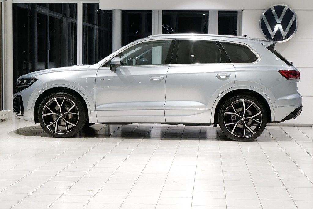 Volkswagen Touareg 2025