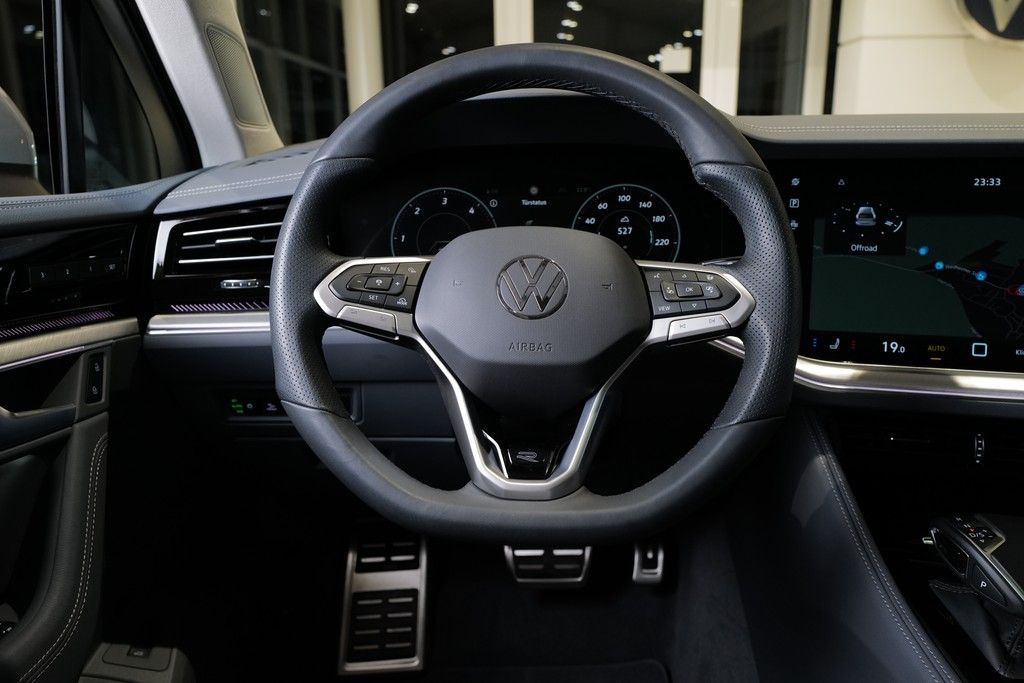 Volkswagen Touareg 2025