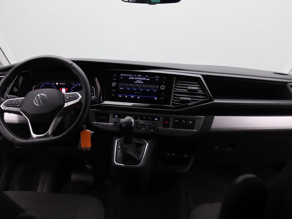 Volkswagen T6 Multivan 2024