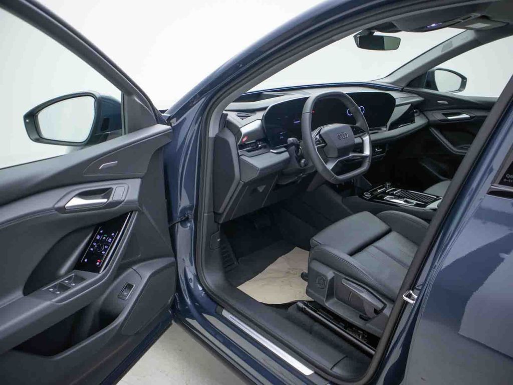 Audi Q6 e-tron 2025