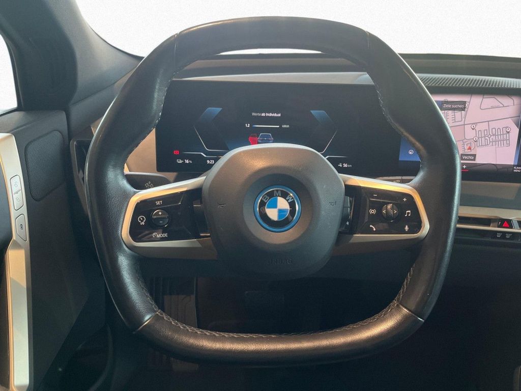 BMW iX 2021