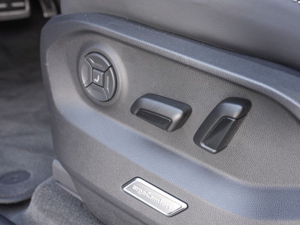 Volkswagen Touareg 2025