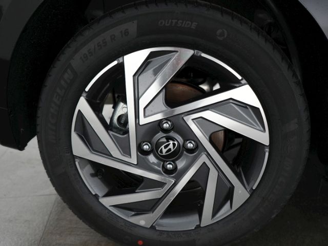 Hyundai i20 2025