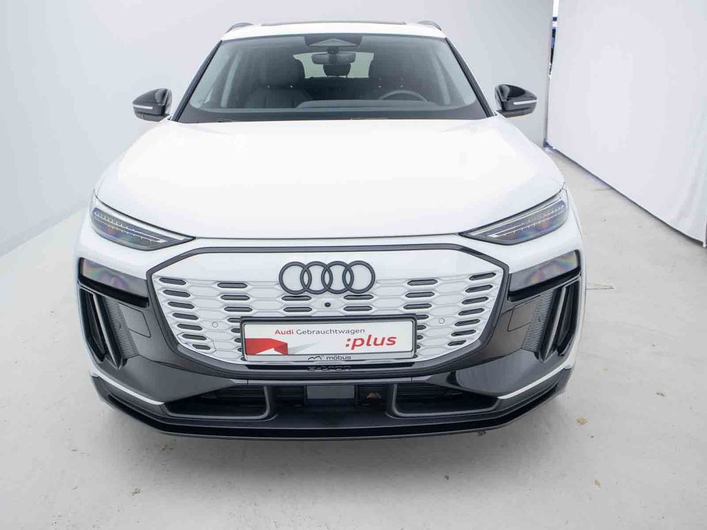 Audi Q6 e-tron 2025