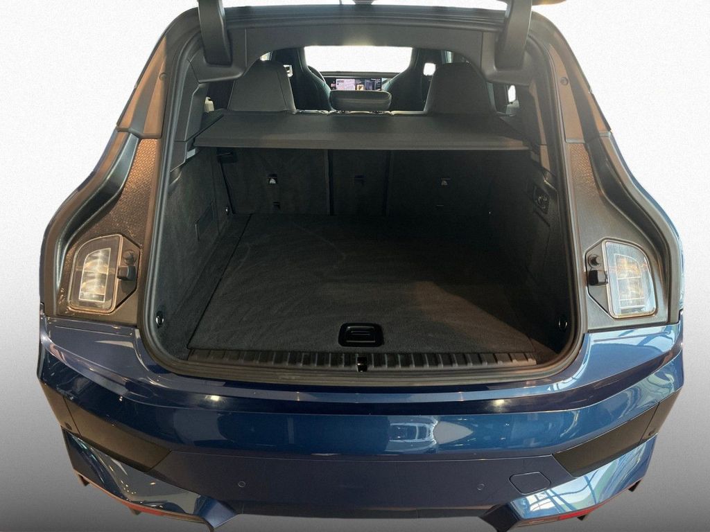 BMW iX 2021