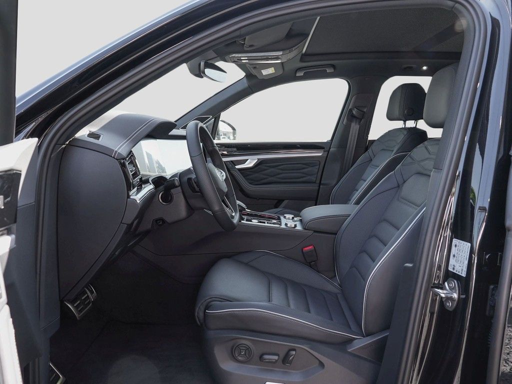 Volkswagen Touareg 2025