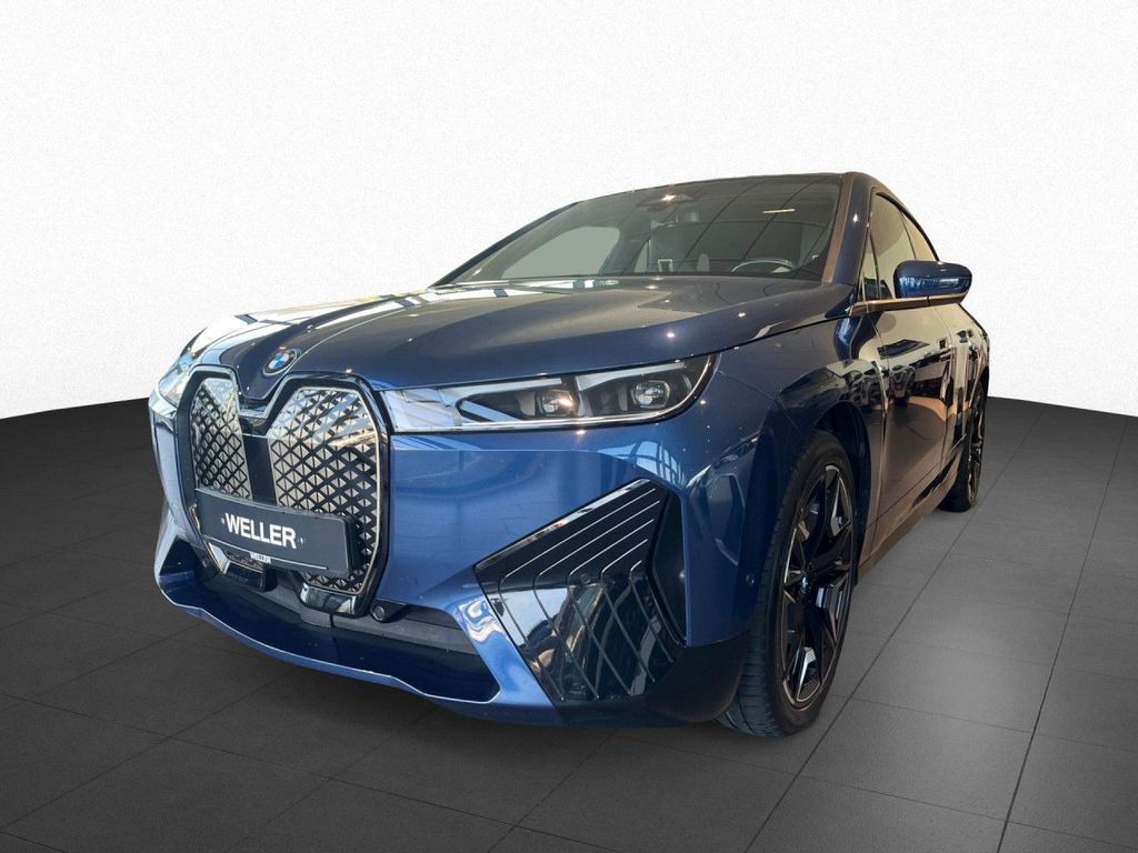 BMW iX 2021