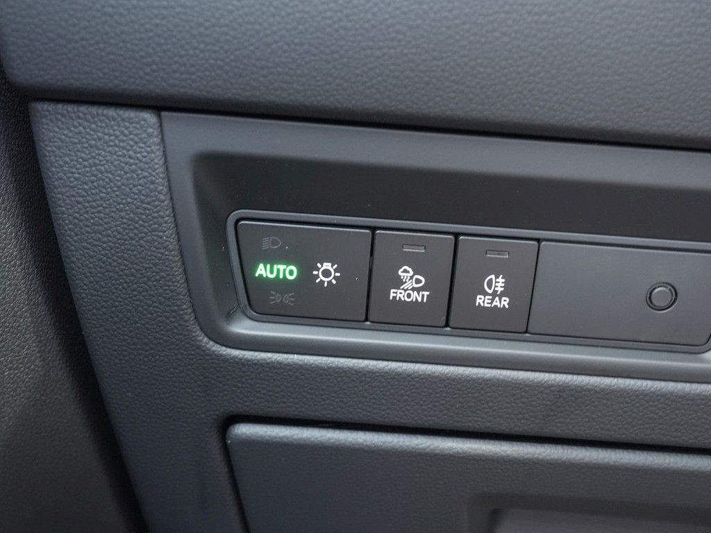 Volkswagen Touareg 2025