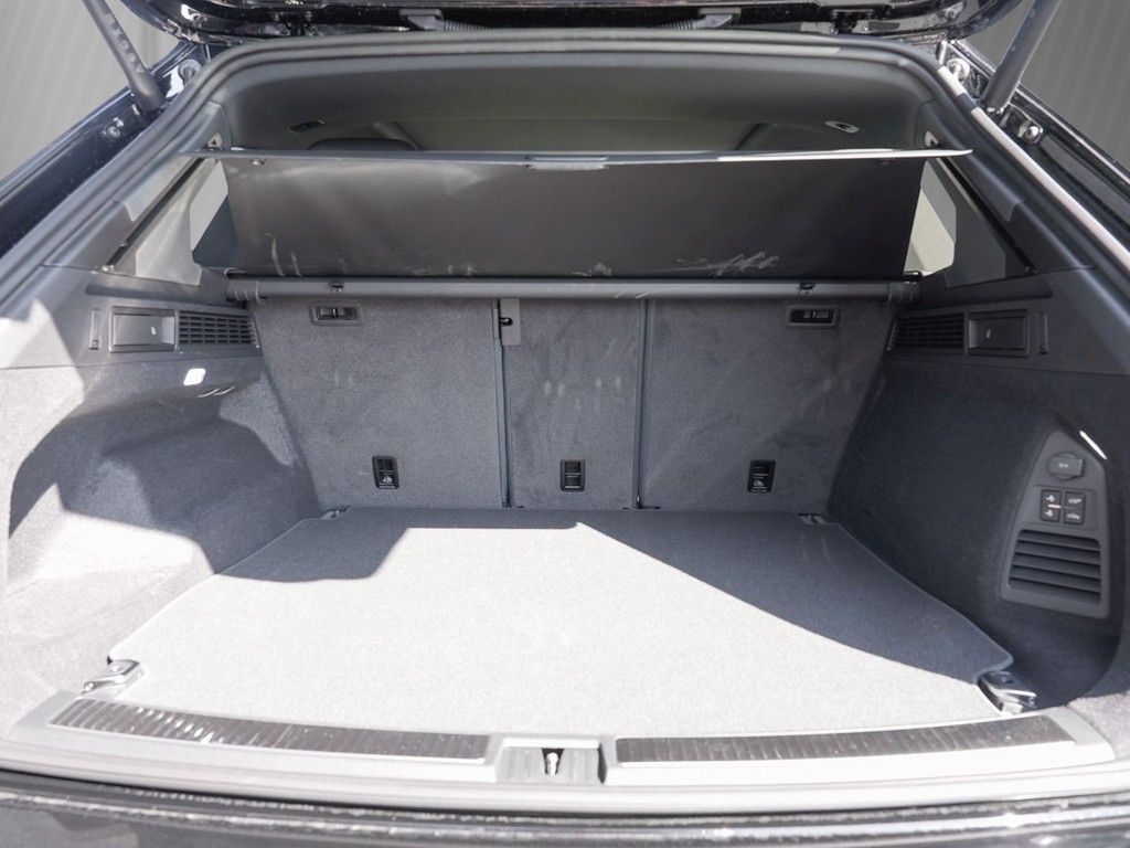 Volkswagen Touareg 2025