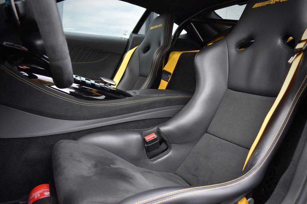 Mercedes-Benz AMG GT R 2022