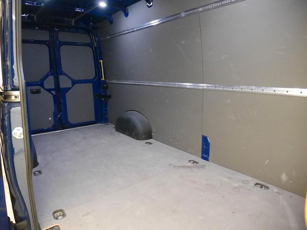 Volkswagen Crafter 2024