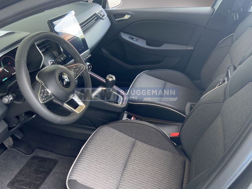 Mitsubishi Colt 2025