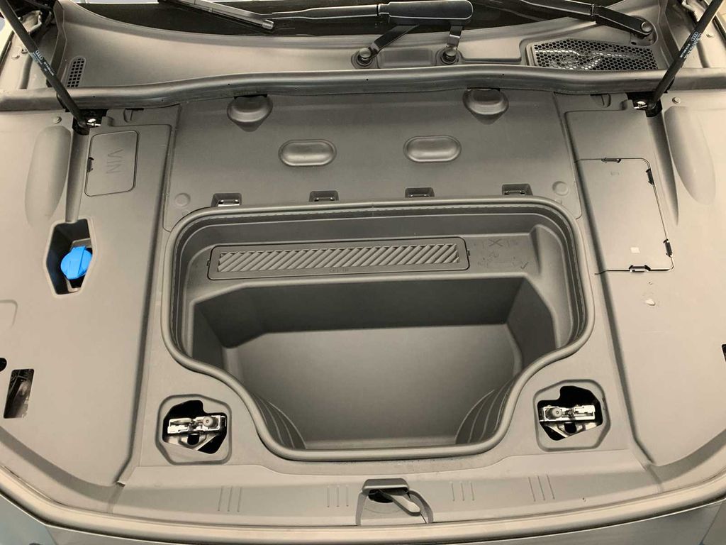 Audi S6 e-tron 2025