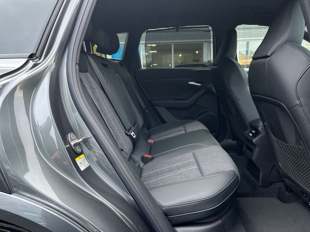 Audi Q6 e-tron 2025