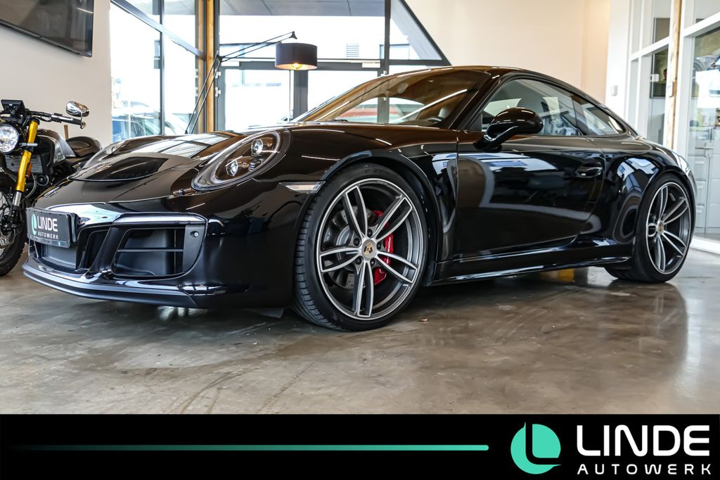 Porsche 911 2016