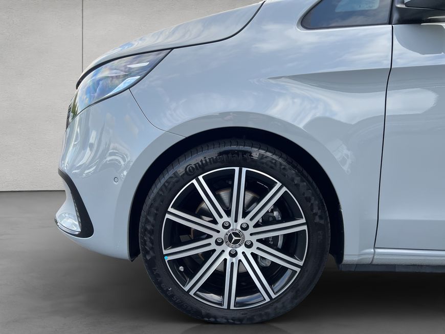 Mercedes-Benz 300 2025