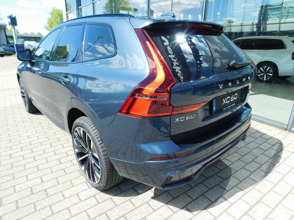 Volvo XC60 2025