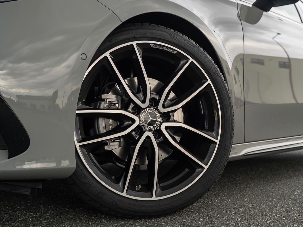 Mercedes-Benz A 180 2025