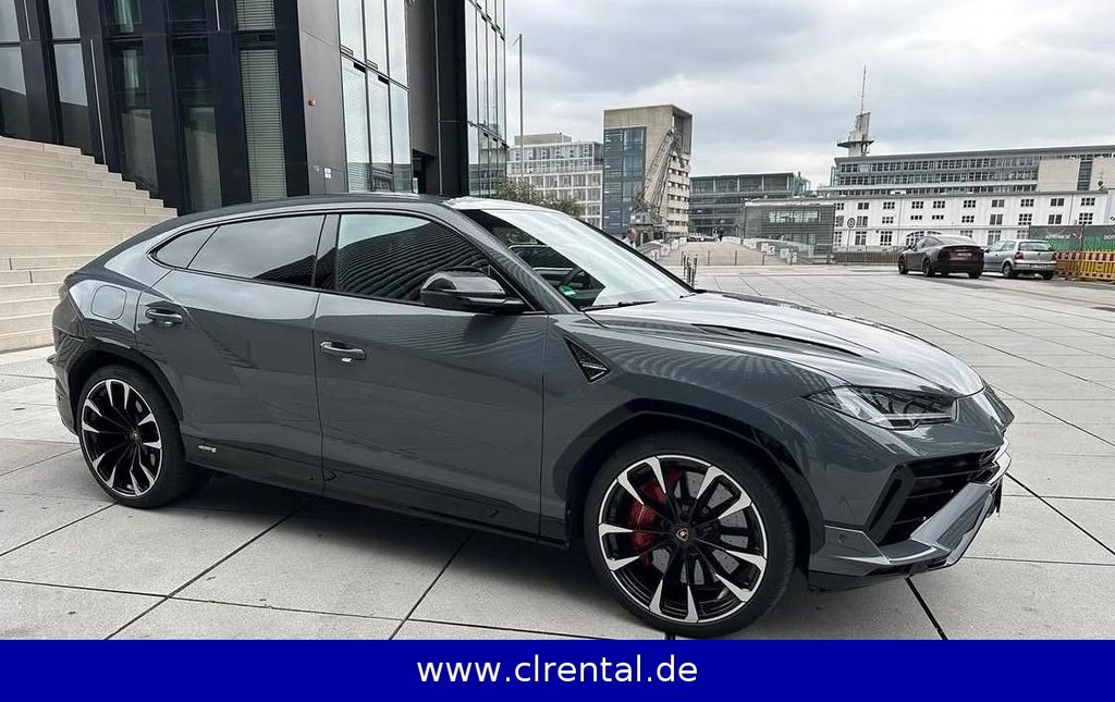 Lamborghini Urus 2024